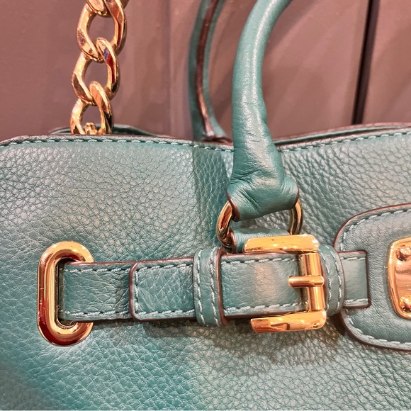 Michael Kors Hamilton East West Sea Green Pebbled Leather Bag/Tote EUC - Picture 6 of 13